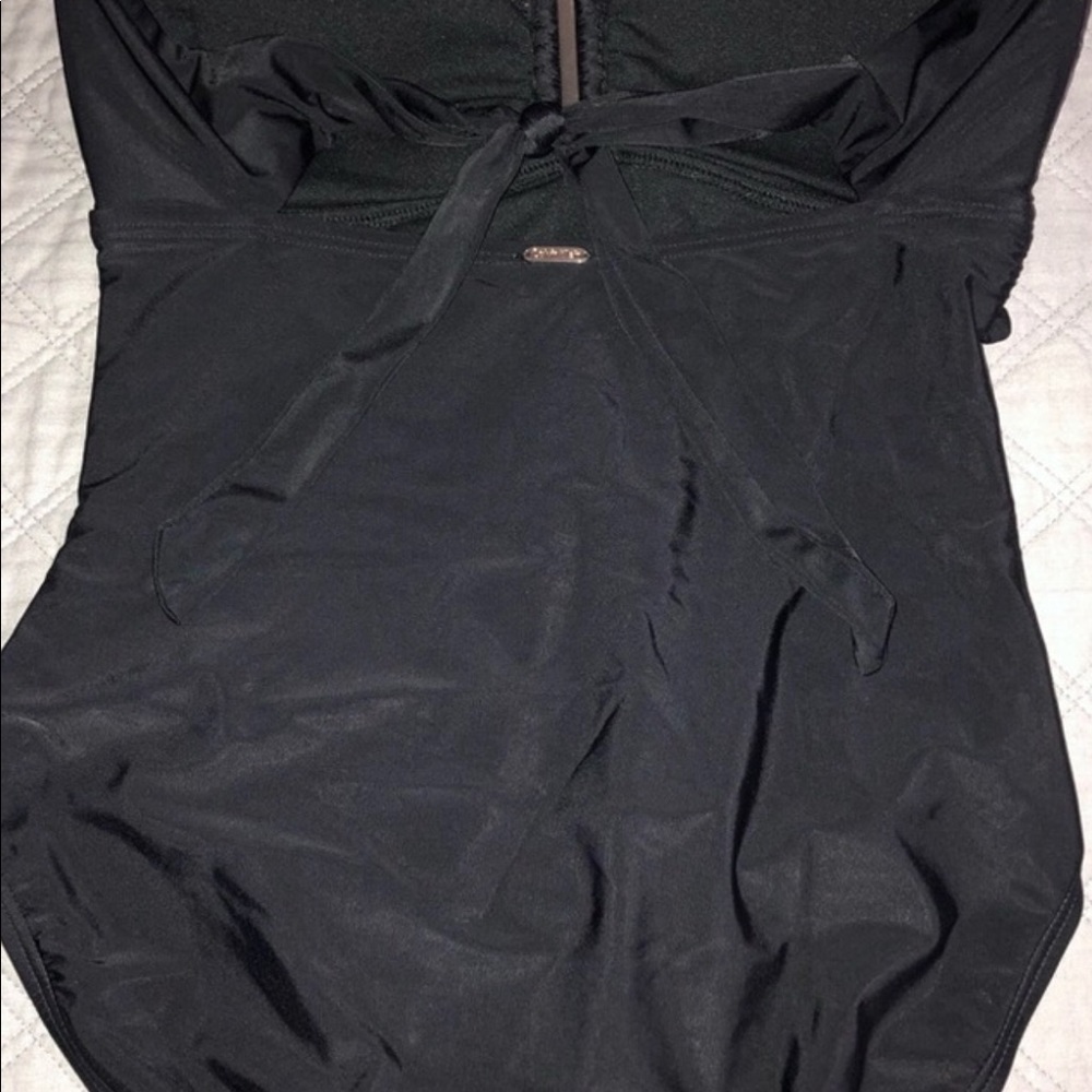 EUC Calvin Klein Bandeau Swimsuit